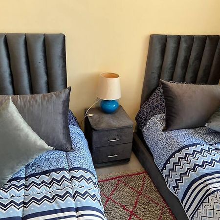 Superbe Appartement Proche De Toutes Les Commodite Rabat Luaran gambar